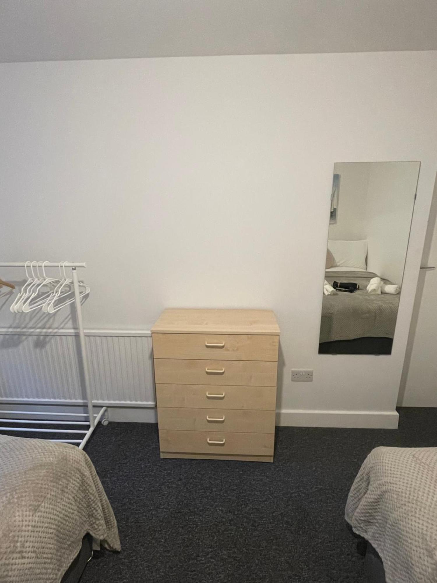 Lovely Triple And Quadruple Rooms In Euston & Square In Central London Exteriör bild